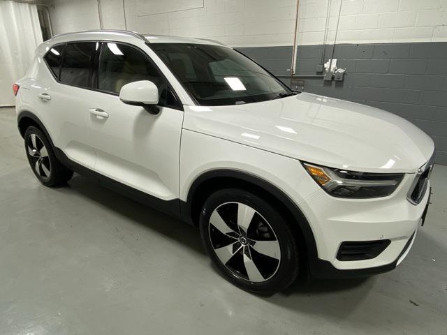 used 2020 Volvo XC40 car, priced at $27,888