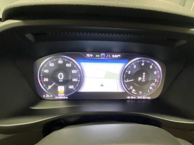 used 2020 Volvo XC40 car, priced at $27,888