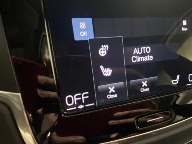 used 2022 Volvo XC90 car, priced at $38,500