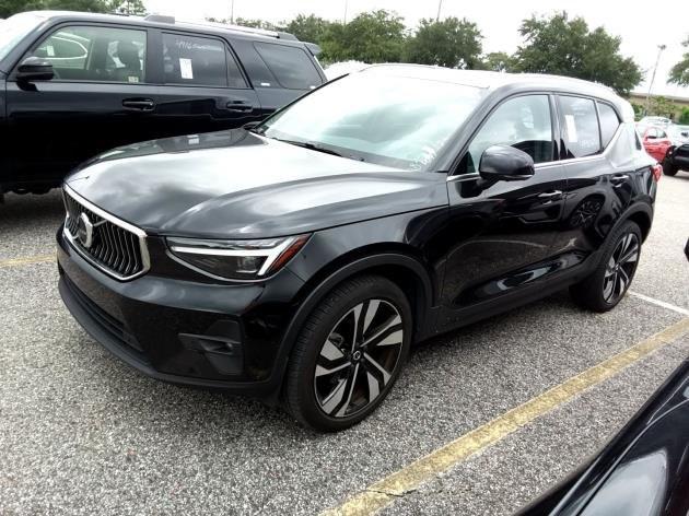 used 2024 Volvo XC40 car, priced at $39,551