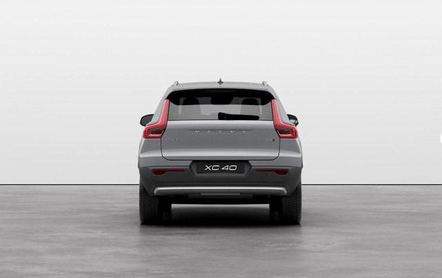 new 2025 Volvo XC40 car, priced at $48,315