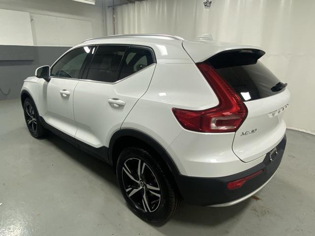 used 2025 Volvo XC40 car, priced at $28,999