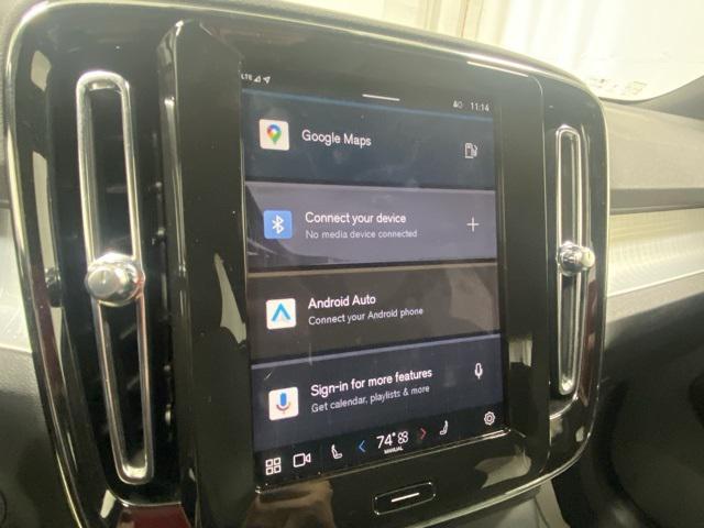 used 2025 Volvo XC40 car, priced at $28,999