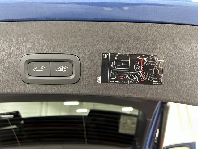 used 2021 Volvo XC40 car, priced at $32,555