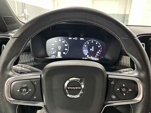 used 2021 Volvo XC40 car, priced at $32,555