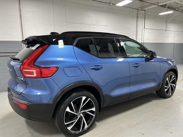 used 2021 Volvo XC40 car, priced at $32,555
