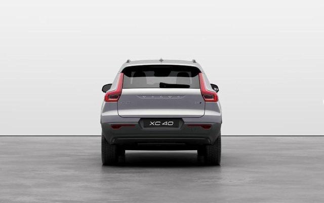 new 2025 Volvo XC40 car, priced at $48,820