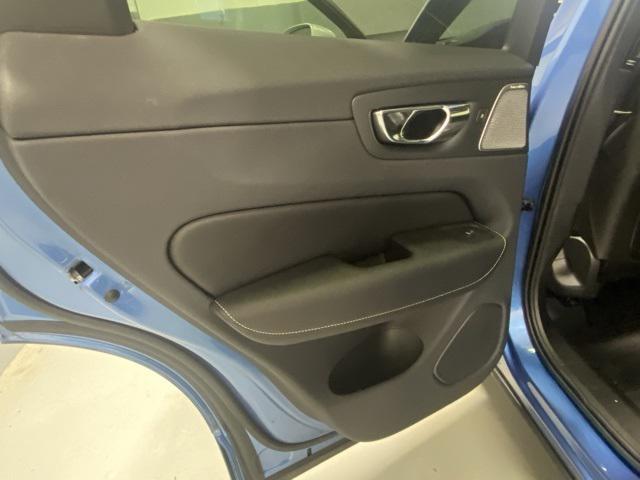 used 2018 Volvo XC60 car, priced at $34,700