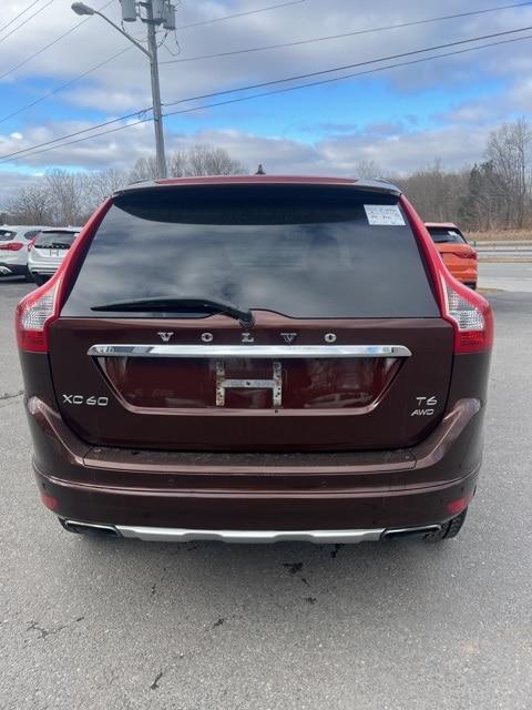 used 2015 Volvo XC60 car, priced at $16,773