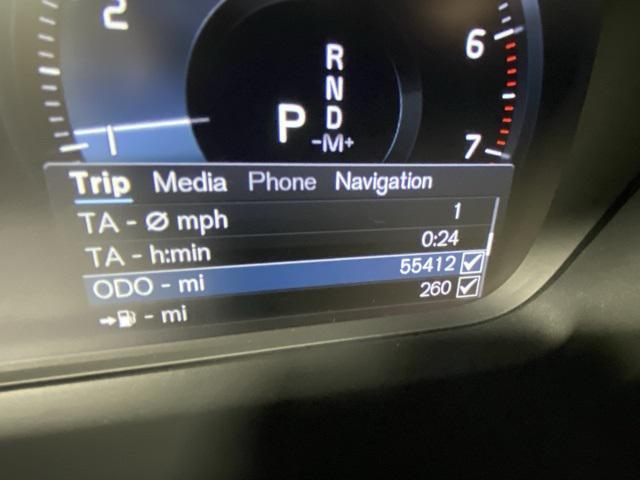 used 2021 Volvo XC40 car, priced at $25,777