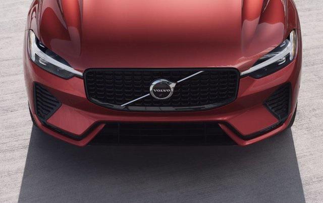 new 2025 Volvo XC60 car, priced at $54,165