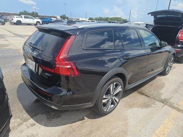 used 2025 Volvo V60 Cross Country car, priced at $48,555
