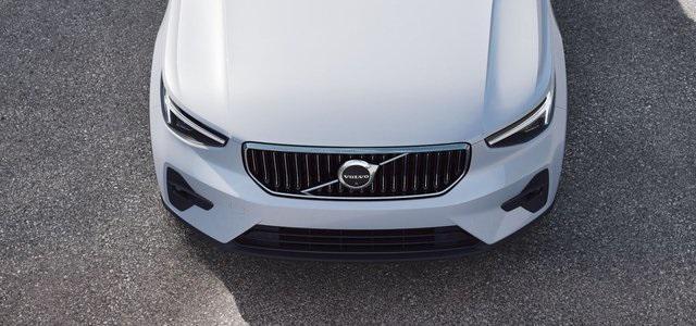 new 2024 Volvo XC40 car, priced at $51,130