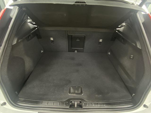 used 2020 Volvo XC40 car, priced at $25,970