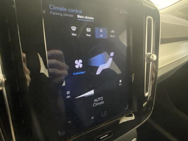 used 2020 Volvo XC40 car, priced at $25,970