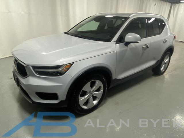 used 2020 Volvo XC40 car, priced at $25,970