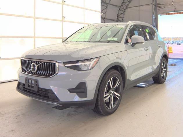 used 2025 Volvo XC40 car, priced at $32,888