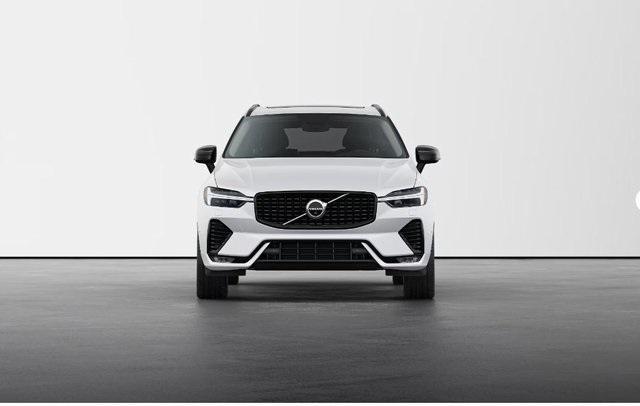 new 2025 Volvo XC60 car, priced at $54,925