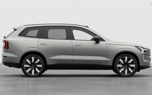 new 2025 Volvo EX90 car, priced at $87,725