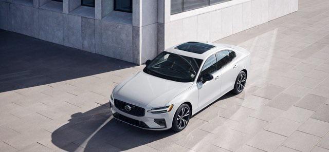 new 2024 Volvo S60 car, priced at $44,230