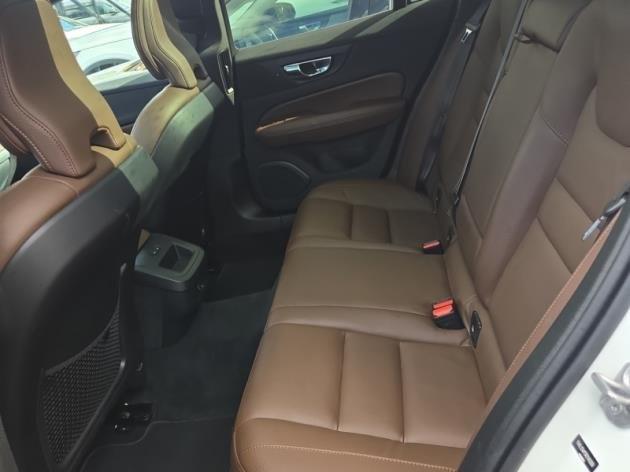 used 2024 Volvo V60 Cross Country car, priced at $47,555