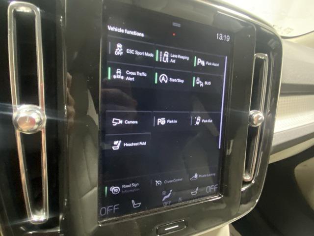 used 2019 Volvo XC40 car, priced at $22,888