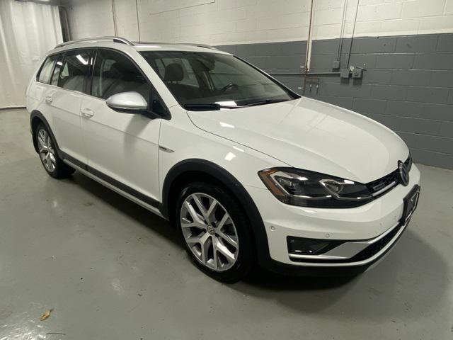 used 2019 Volkswagen Golf Alltrack car, priced at $25,777