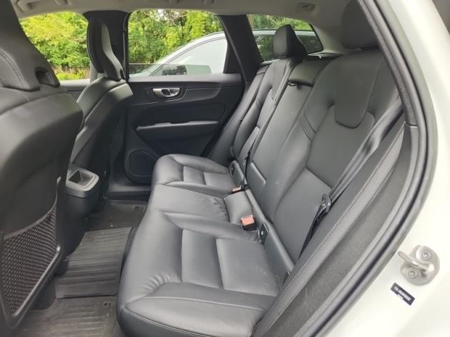 used 2022 Volvo XC60 car