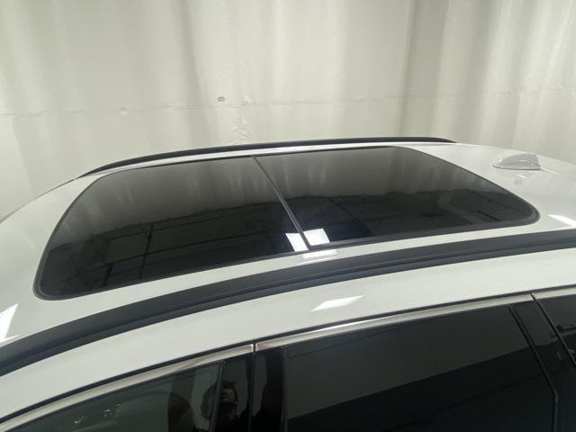 used 2022 Volvo XC60 car, priced at $31,888