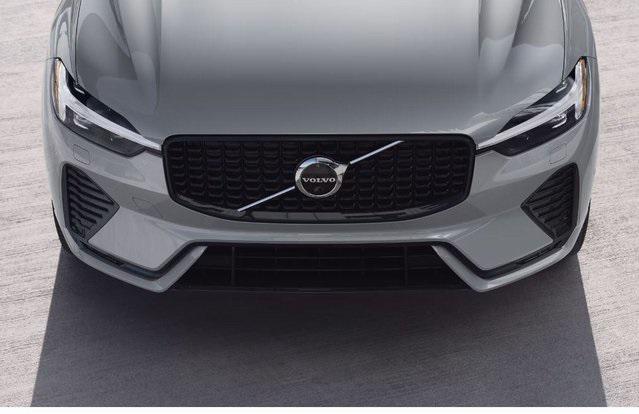 new 2025 Volvo XC60 car, priced at $54,925