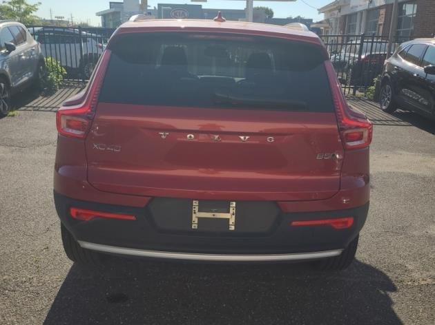 used 2024 Volvo XC40 car, priced at $43,555