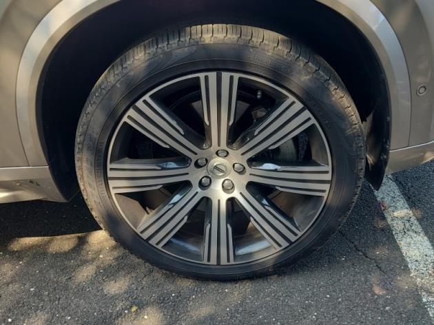 used 2024 Volvo XC90 Recharge Plug-In Hybrid car, priced at $52,888