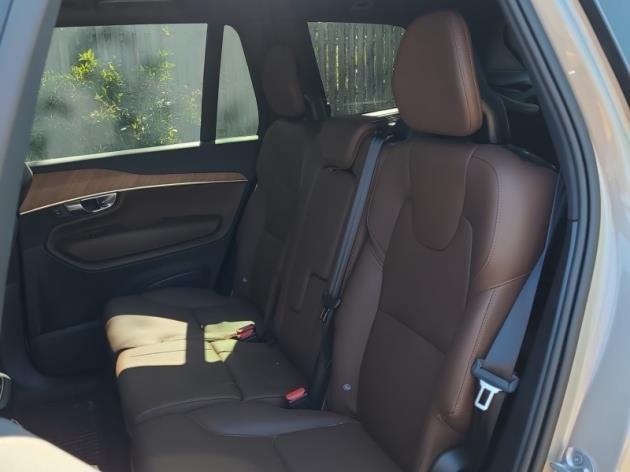 used 2024 Volvo XC90 Recharge Plug-In Hybrid car, priced at $52,888