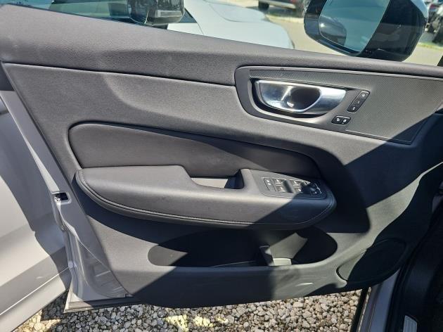used 2025 Volvo XC60 car