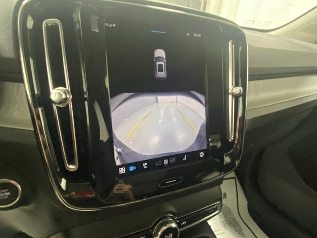 new 2025 Volvo XC40 car, priced at $51,550