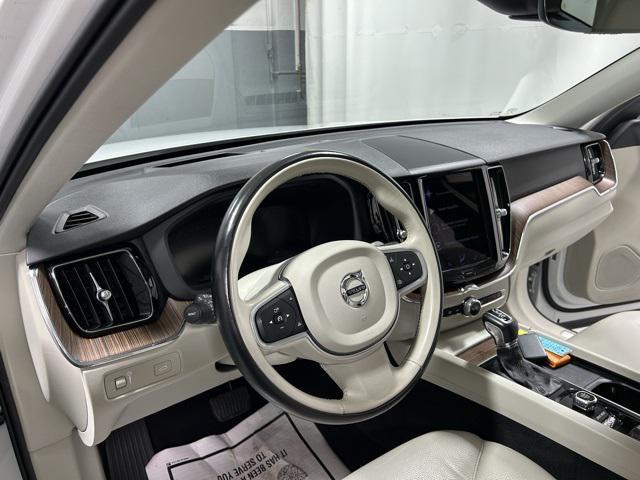 used 2021 Volvo XC60 car, priced at $28,777