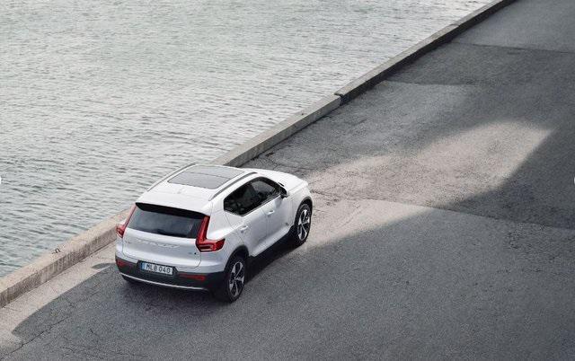 new 2025 Volvo XC40 car, priced at $48,315