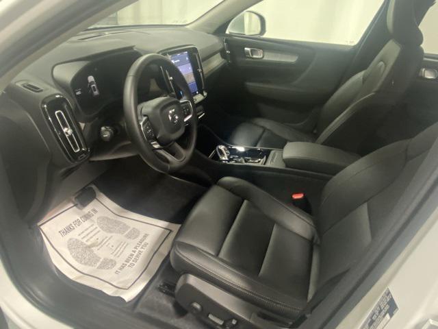 new 2025 Volvo XC40 car, priced at $48,315