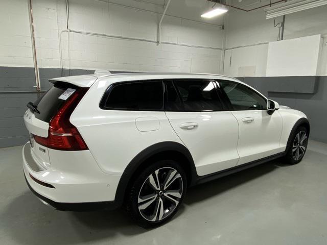 used 2024 Volvo V60 Cross Country car, priced at $45,678