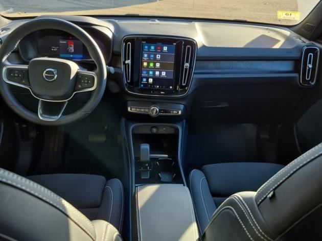 used 2023 Volvo C40 Recharge Pure Electric car, priced at $29,555