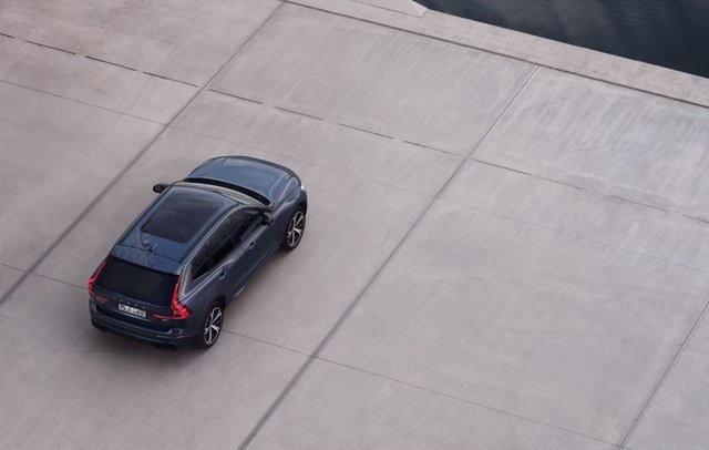 new 2025 Volvo XC60 car, priced at $60,250