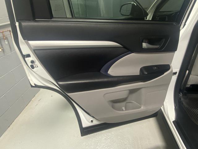 used 2017 Toyota Highlander car, priced at $22,888