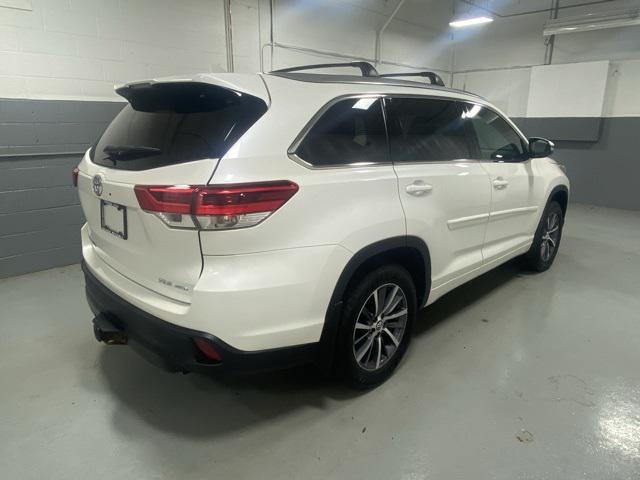 used 2017 Toyota Highlander car, priced at $22,888