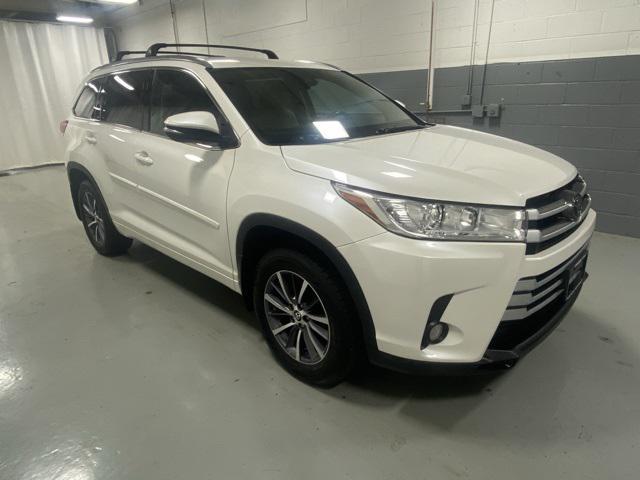 used 2017 Toyota Highlander car, priced at $22,888