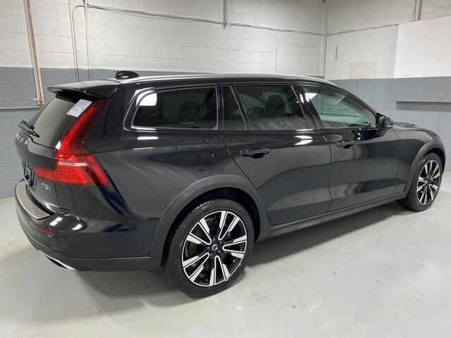 used 2022 Volvo V60 Cross Country car, priced at $37,881