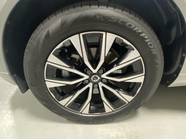 used 2023 Volvo XC60 car, priced at $35,777