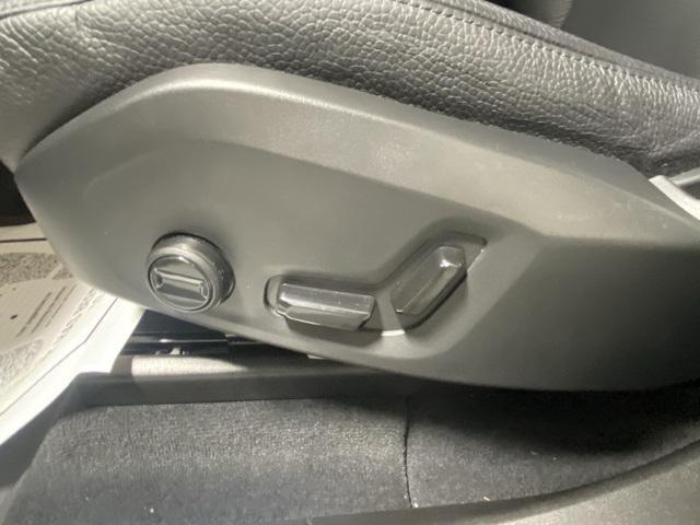 used 2023 Volvo XC60 car, priced at $35,777