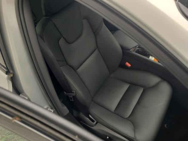 used 2024 Volvo S60 car