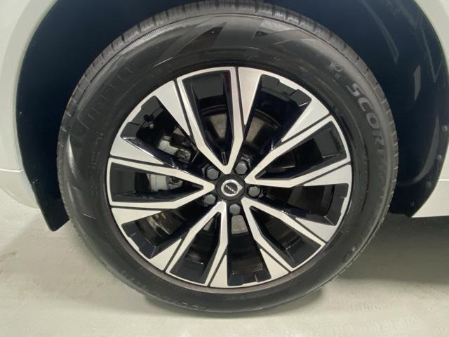 used 2023 Volvo XC60 car, priced at $38,777