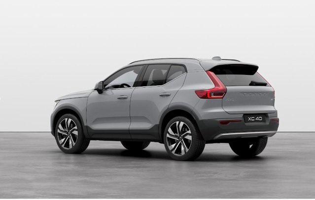 new 2025 Volvo XC40 car, priced at $52,215